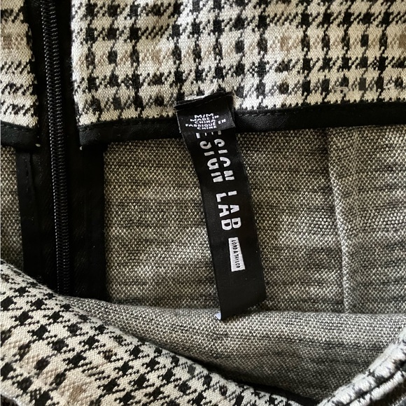 Plaid Skirt - Picture 2 of 4